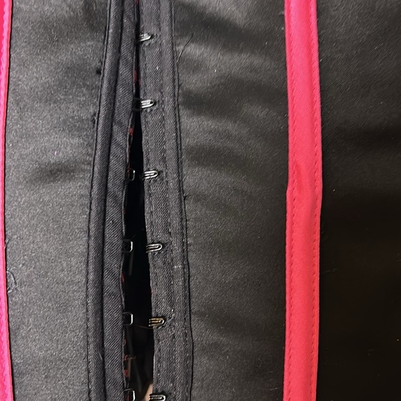Corset,bustier,boudoir, pink & black,lace up,hook & eye, sexy,PTP 15” ,so 30-34 - Picture 10 of 14